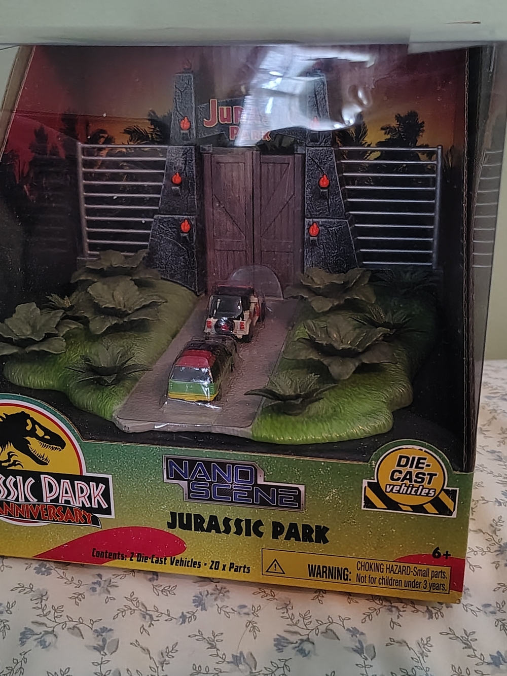 Jurassic Park Nano Scene Die-Cast Vehicle Playset